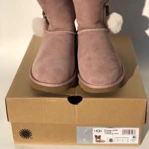 UGG BOOTS - SIZE 8 - LAVENDER - BRAND NEW W/ BOX